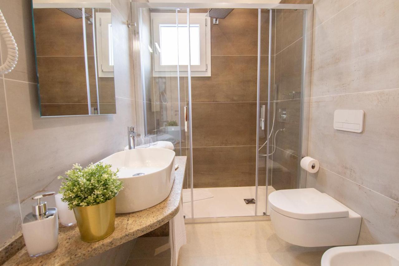 Tabernabe Hotel Tortolì Екстериор снимка