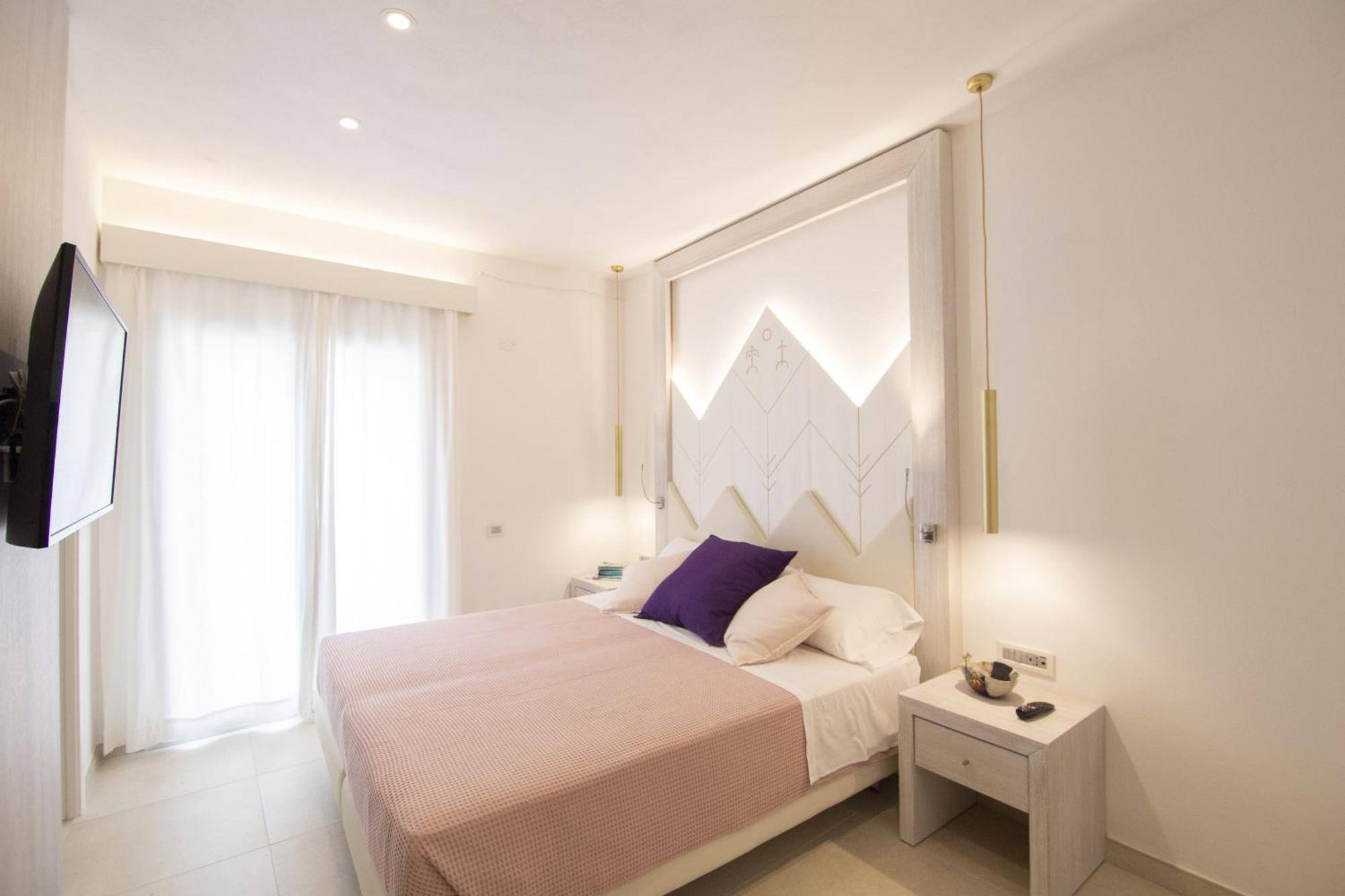 Tabernabe Hotel Tortolì Екстериор снимка