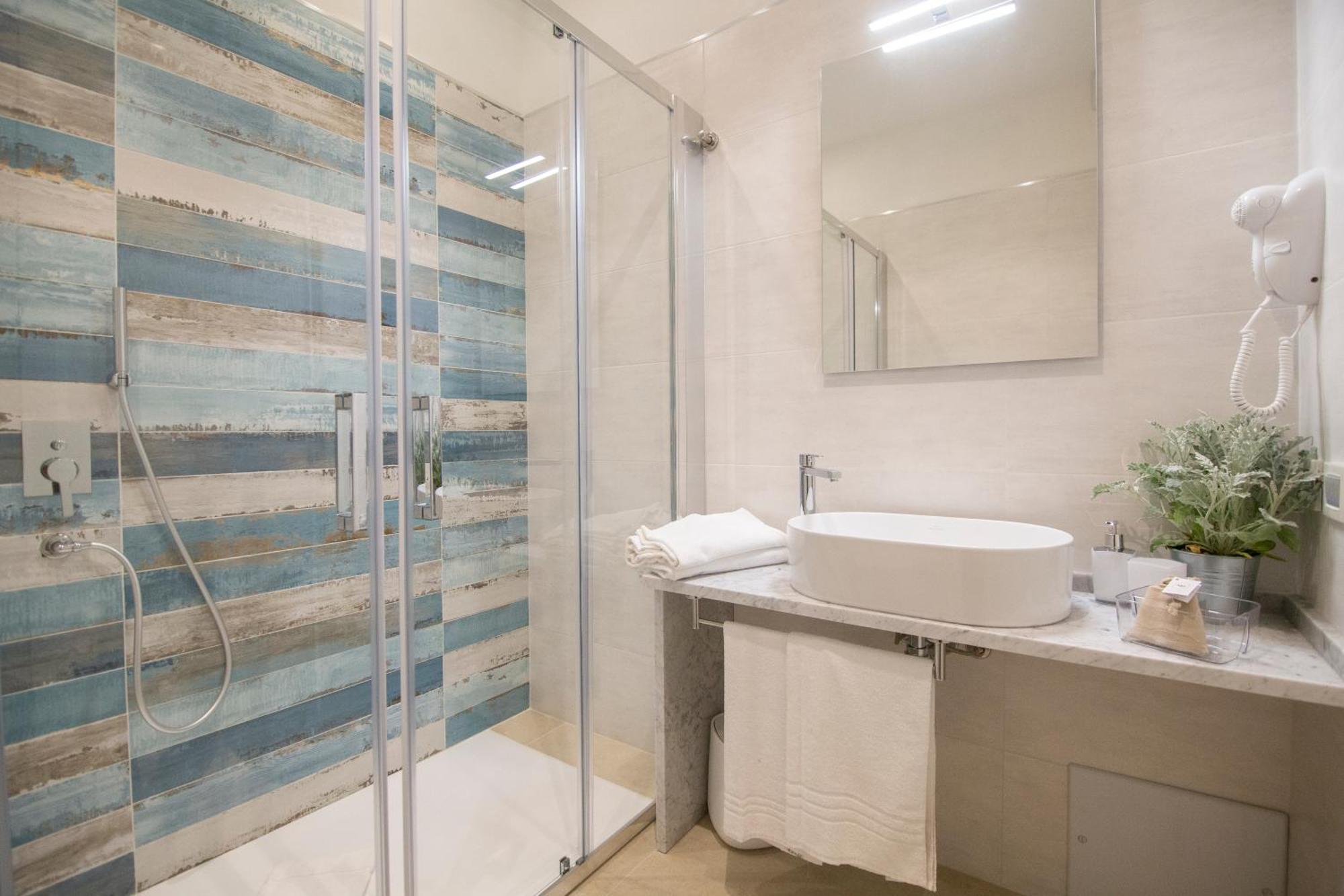 Tabernabe Hotel Tortolì Екстериор снимка
