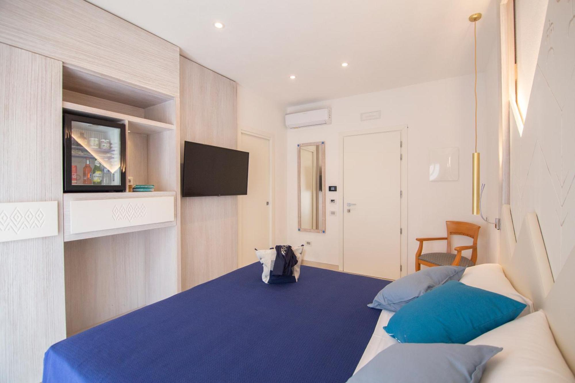 Tabernabe Hotel Tortolì Екстериор снимка